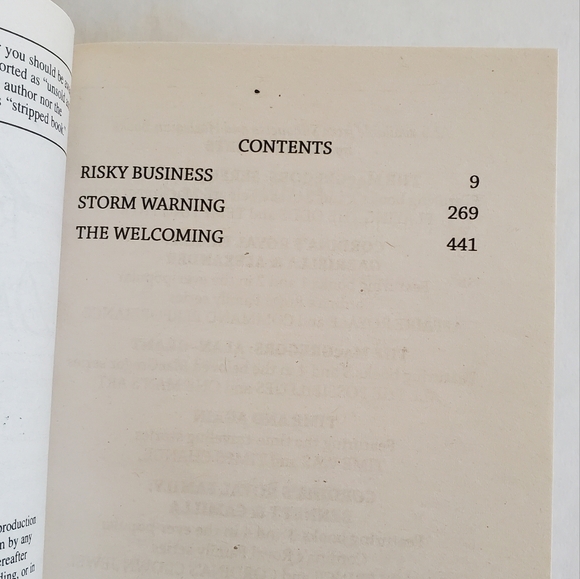 NORA ROBERTS 6 NOVELS IN 2 BOOKS - Picture 3 of 4